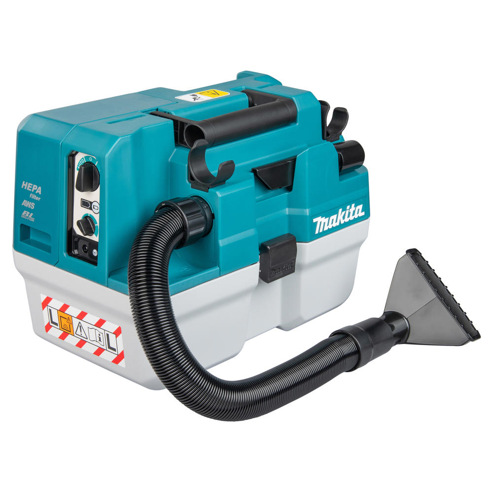 Makita VC013GL 40v Max XGT Cordless Wet and Dry Vacuum Cleaner No Batteries No Charger