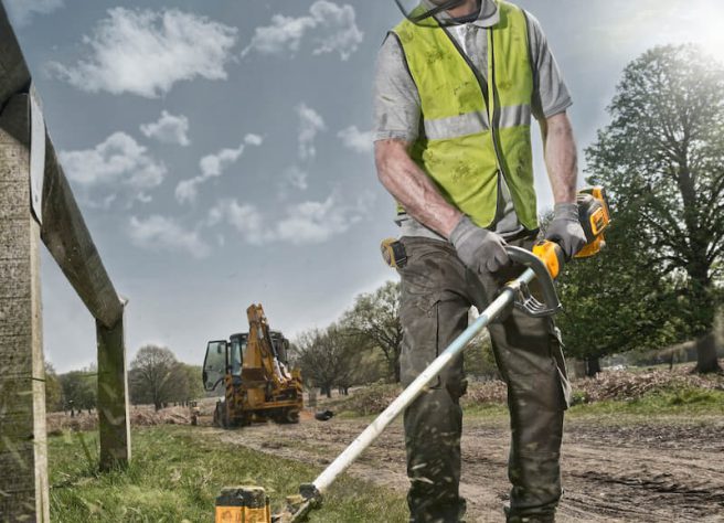 Choosing a cordless strimmer