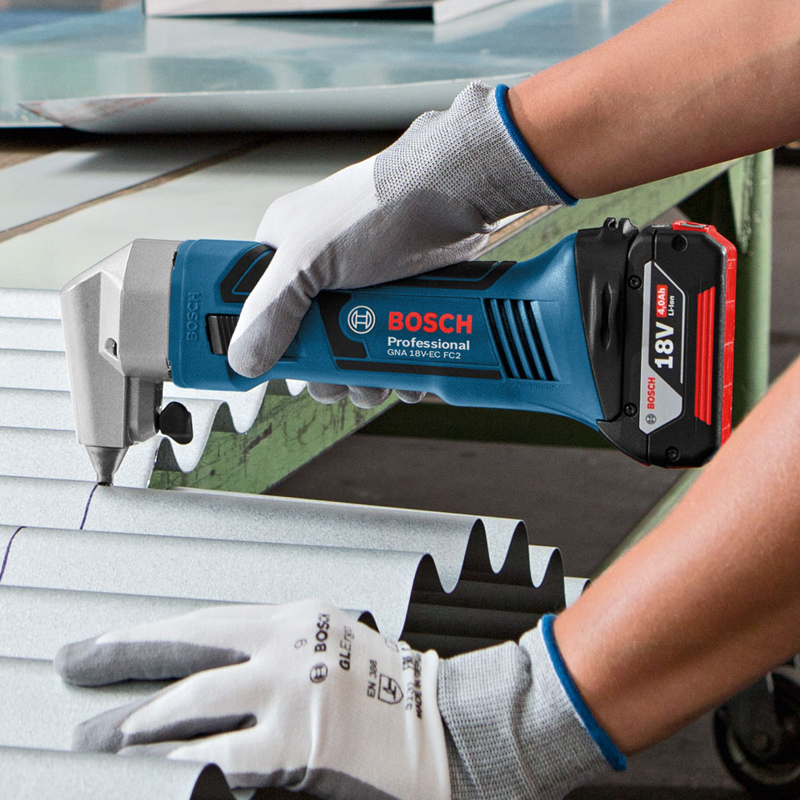 Nibblers Vs Shears which is best when it comes to cutting sheet metal?