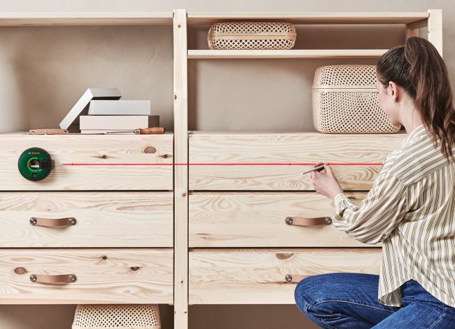 Using the Bosch ATINO Laser Tape Measure for installing Cabinet Handles