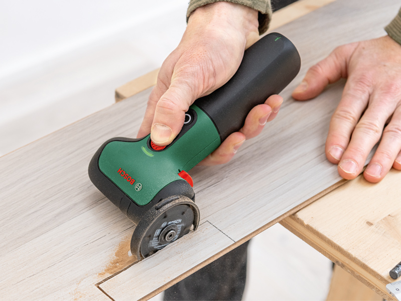 Bosch EasyCut&Grind Cutting Laminate Flooring