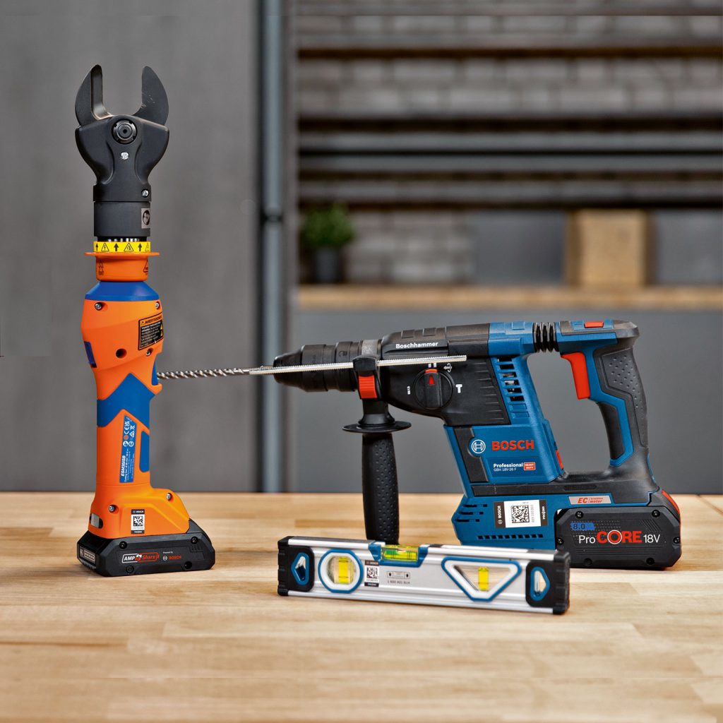 Nibblers Vs Shears which is best when it comes to cutting sheet metal?