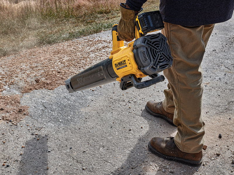 DeWalt DCMBL562 18v XR Cordless Leaf Blower