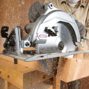 Choosing The Best Circular Saw Buyers Guide