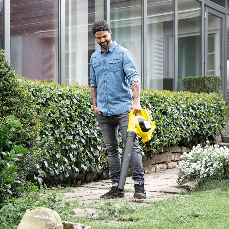 Karcher Cordless Garden Blower
