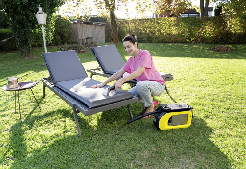 Karcher Battery Powered Spray Extraction Cleaner
