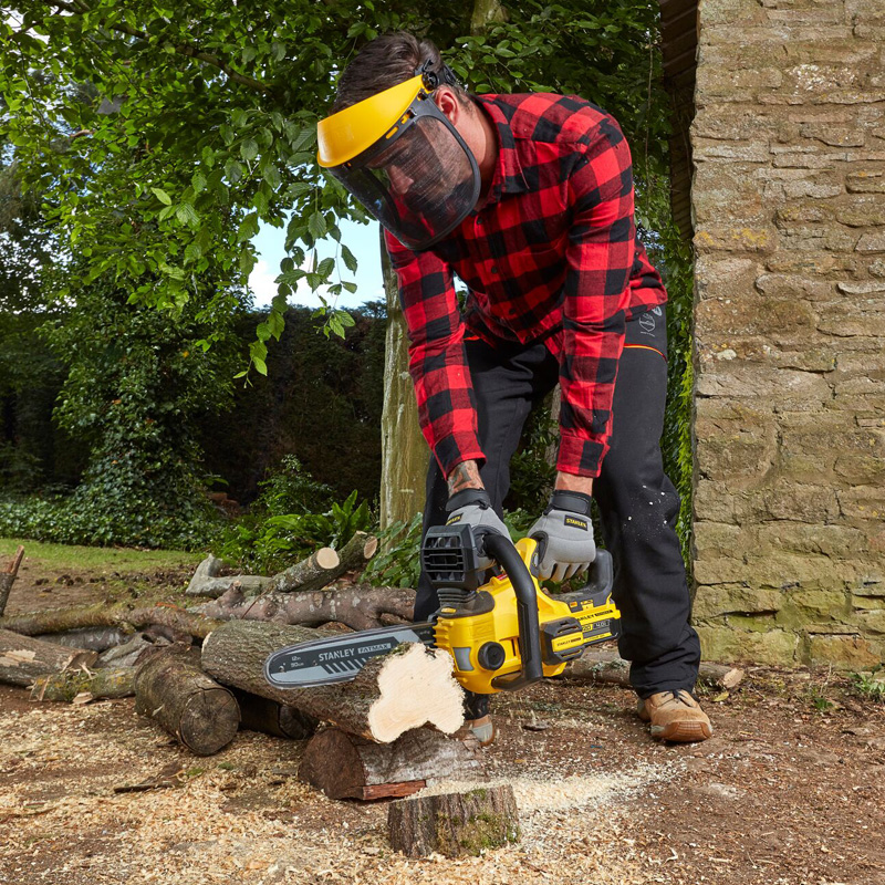Stanley SFMCCS630M1 Chainsaw