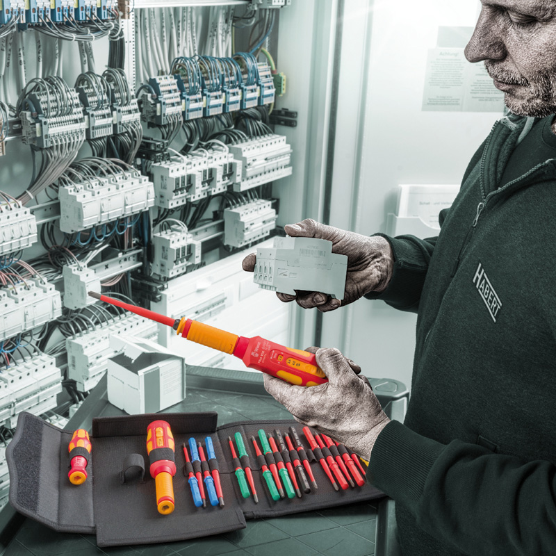 Innovative Hand Tools for Electricians